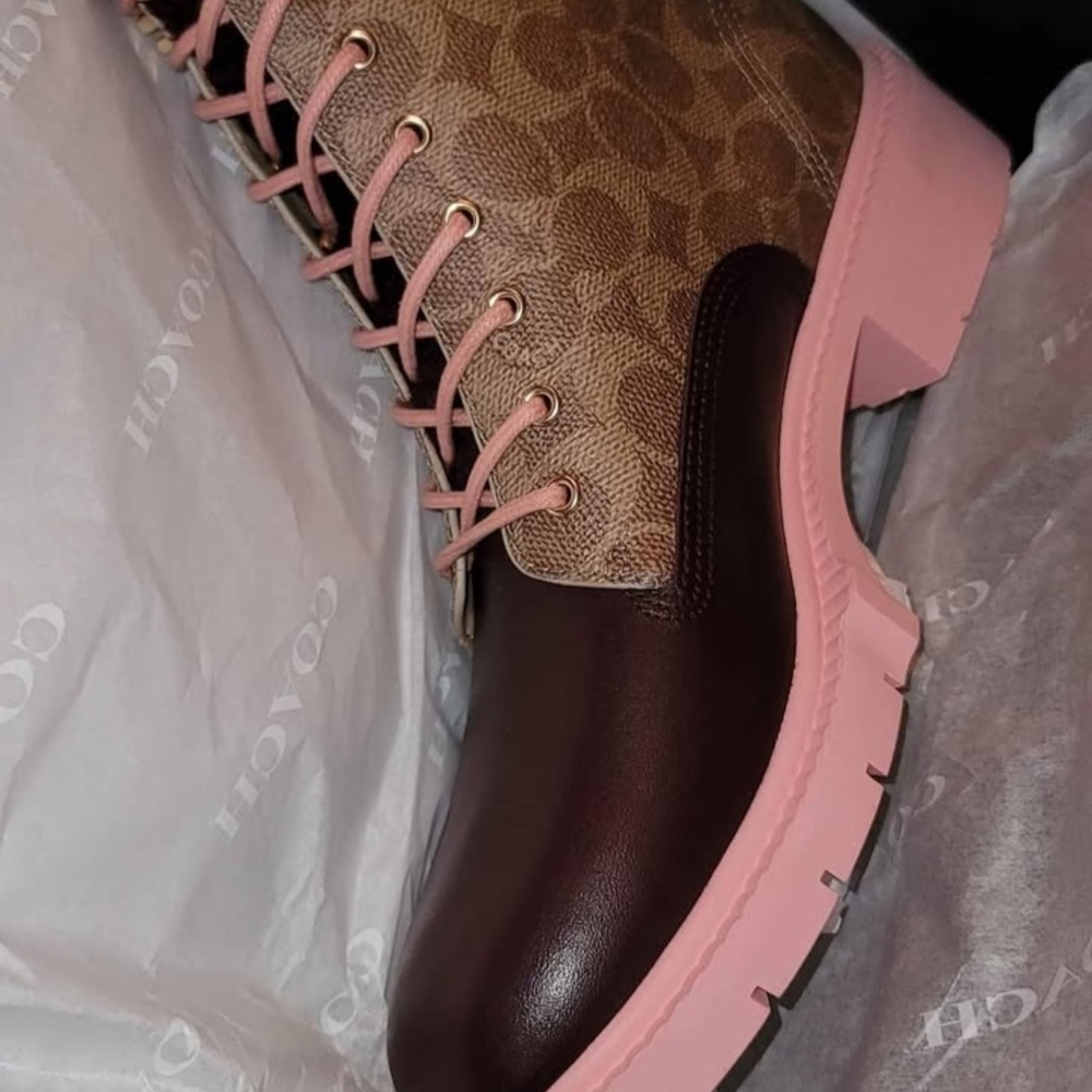Coach Women's Burgundy Tan And Pink Signature Lorimer Boots Size 10 BNIB